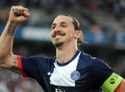 九游游戏-爵士鏖战山东队，米切尔状态火热，一场跨越文化的篮球对话