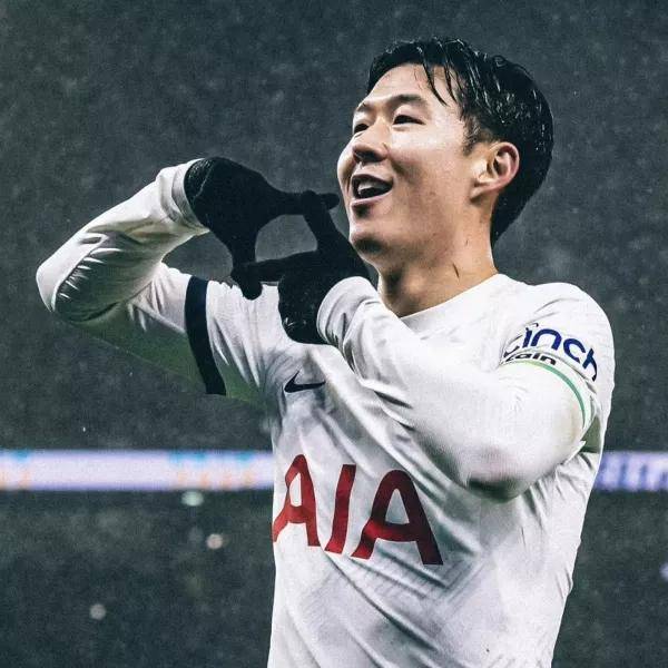 韩国运动员荣膺亚洲联赛冠军 韩国运动员荣膺亚洲联赛冠军