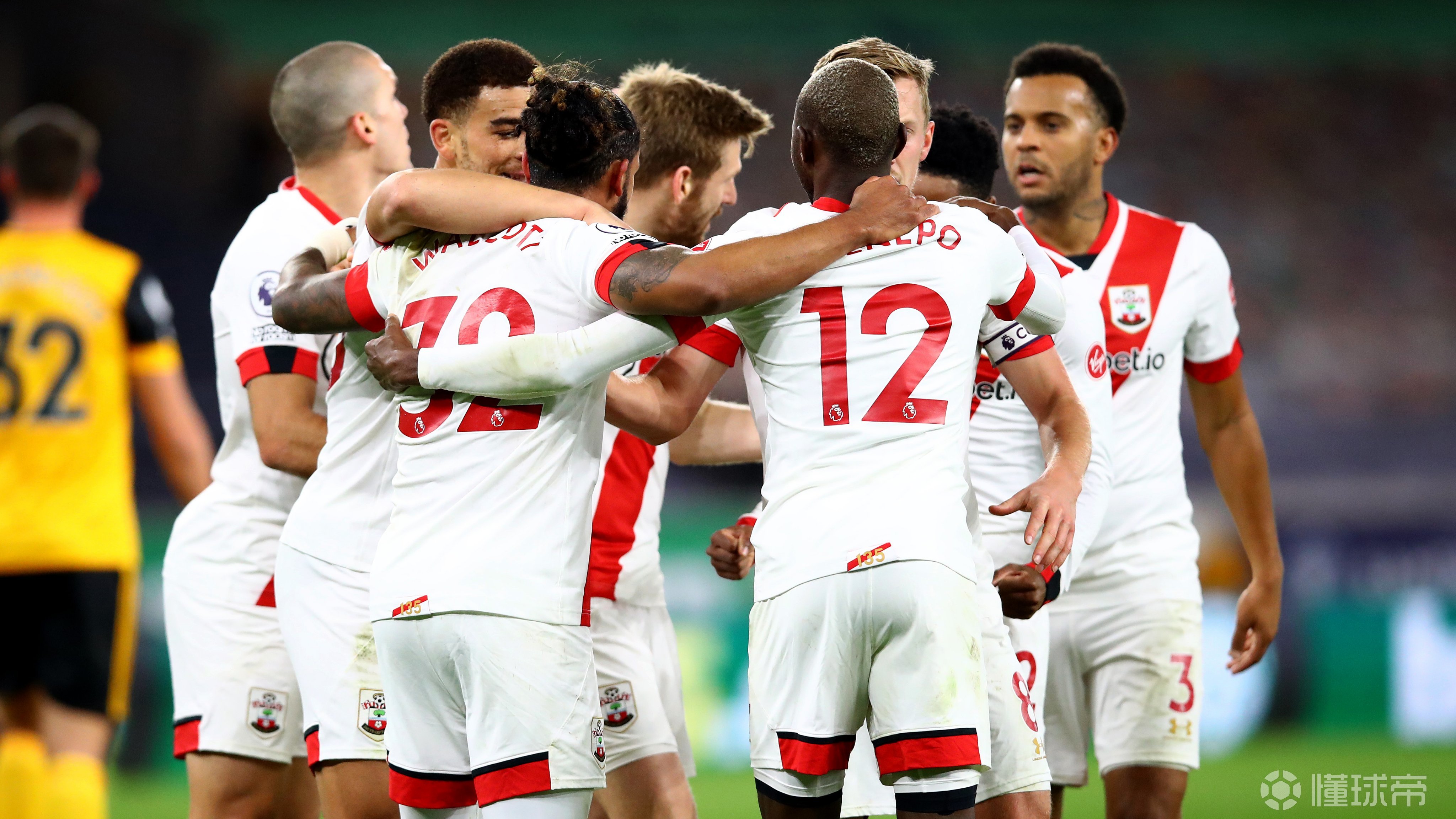 狼队主场逆转对手，保持不败