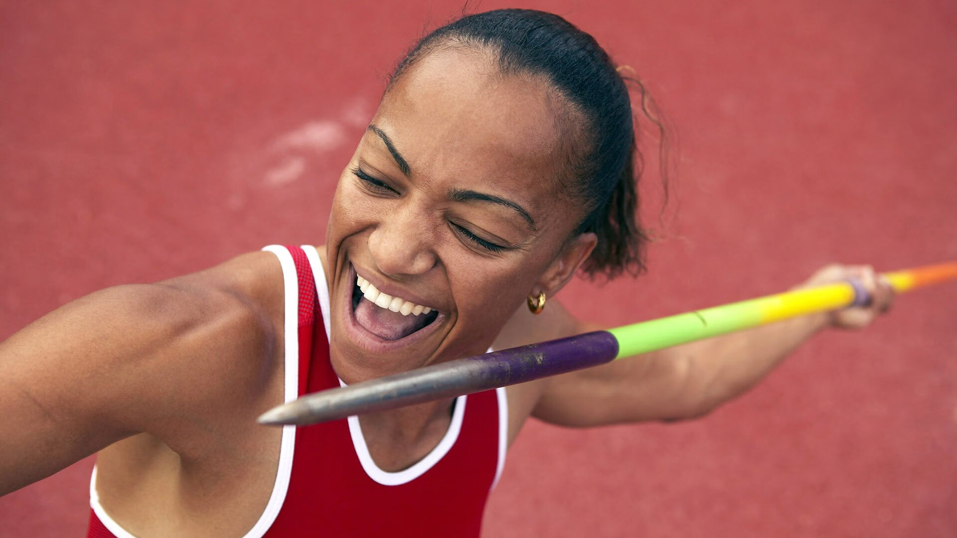 东决关键战焦点战，加纳血拼哥伦比亚，一场定义荣耀的较量