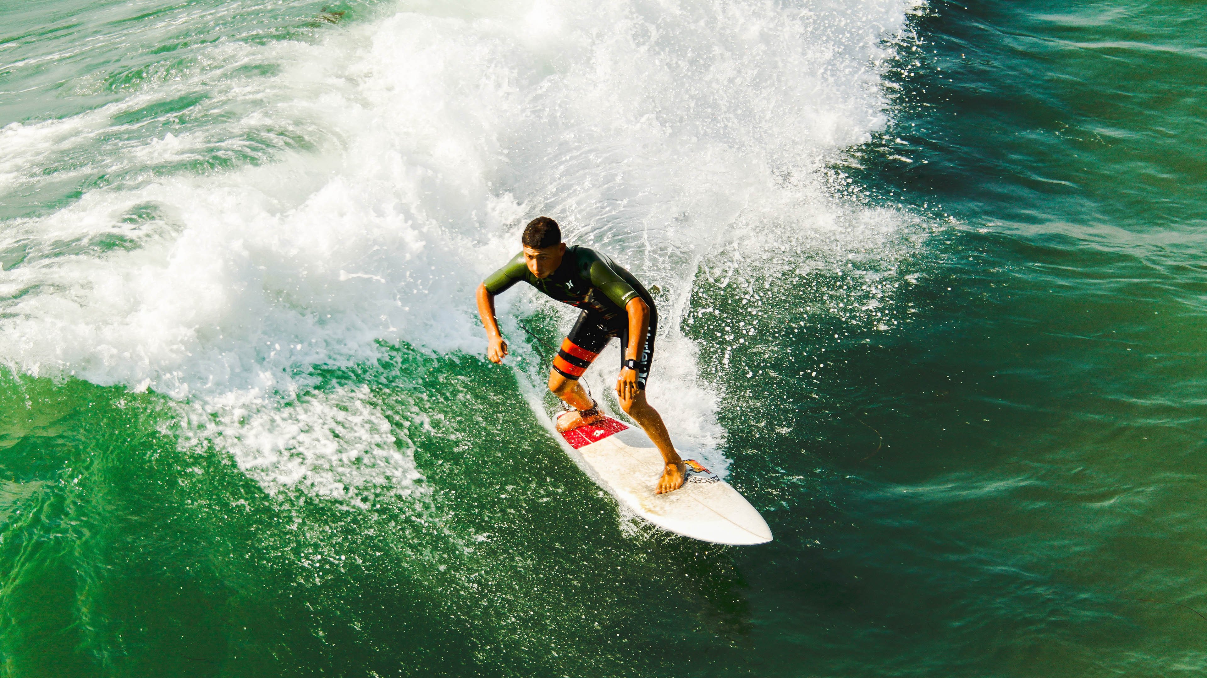 绿茵双面镜,C罗的完美艺术与哥斯达黎加的战术飓风