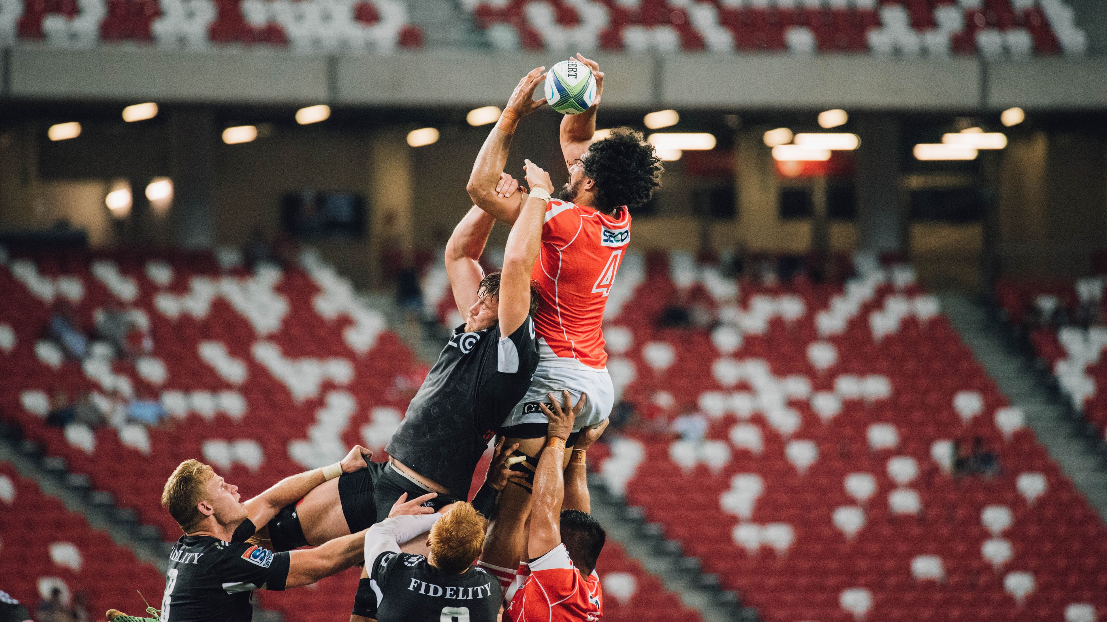 舞台越大，伦纳德越强，黄蜂对阵广东队背后的篮球哲学