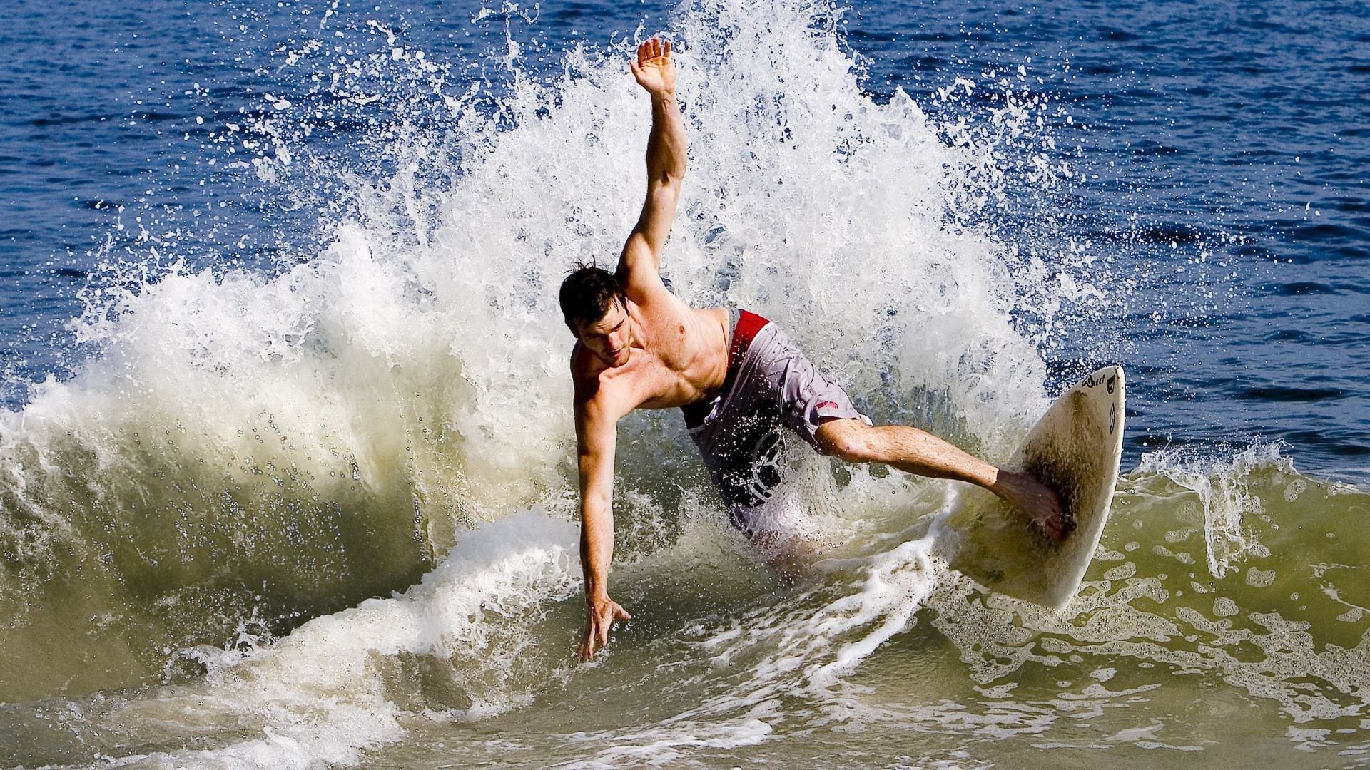 哥斯达黎加奇迹夜，淘汰赛惊险过关南非，内马尔终成桑巴关键先生